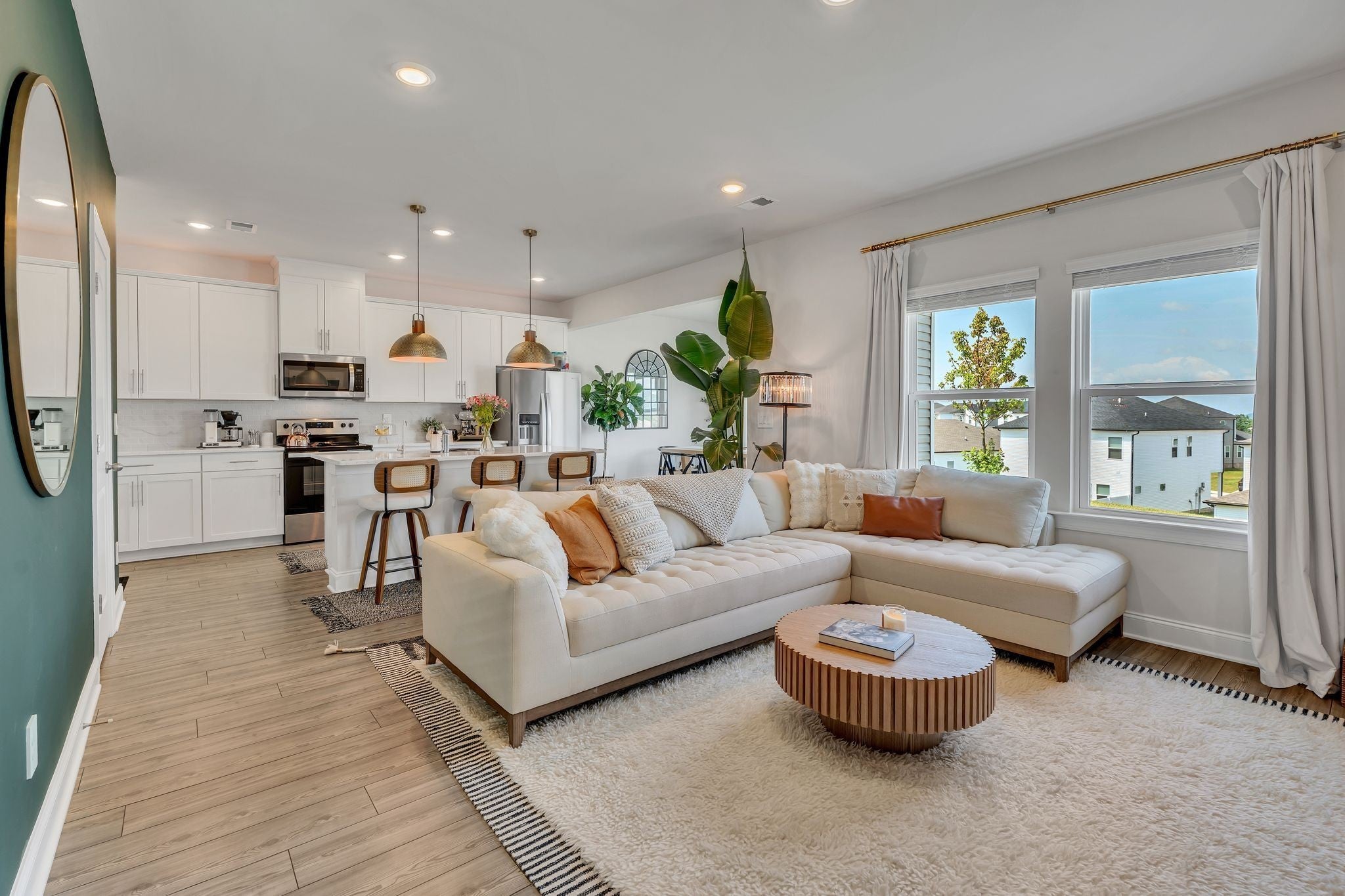 Home for sale in 4428 Skyridge Dr Nashville, TN