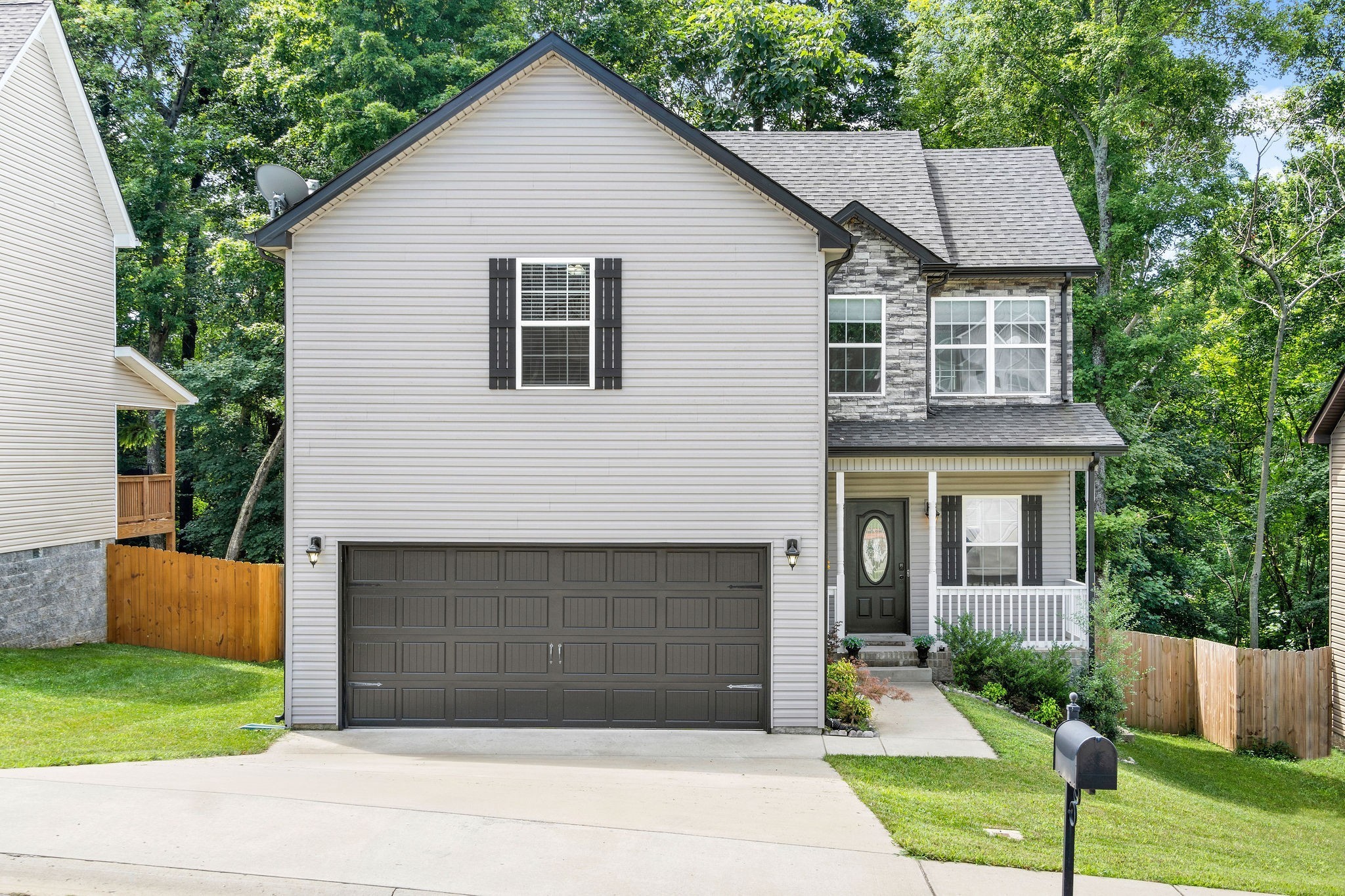 Home for sale in 1194 Eagles Bluff Dr Clarksville, TN