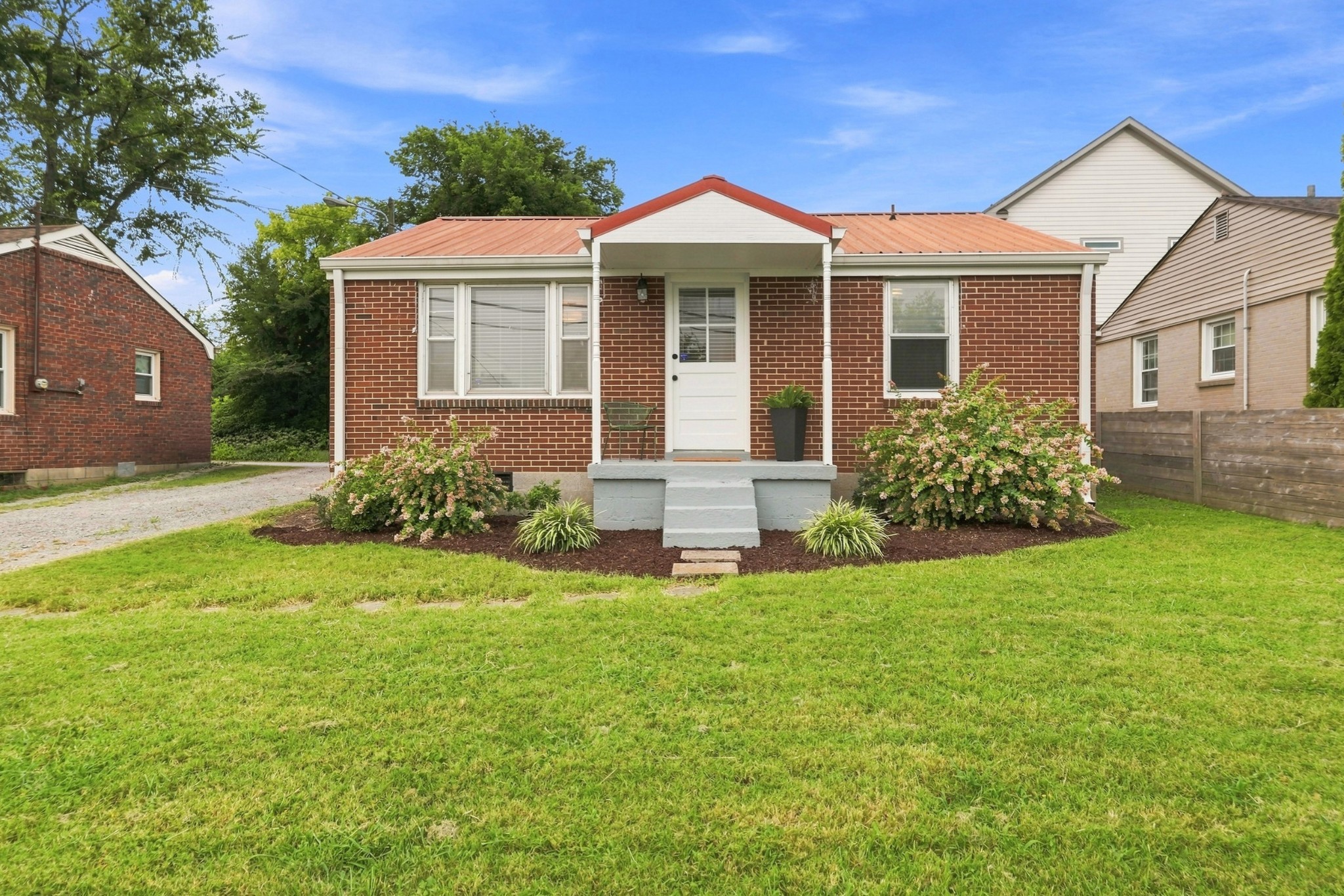 Home for sale in 6007 Deal Ave Nashville, TN