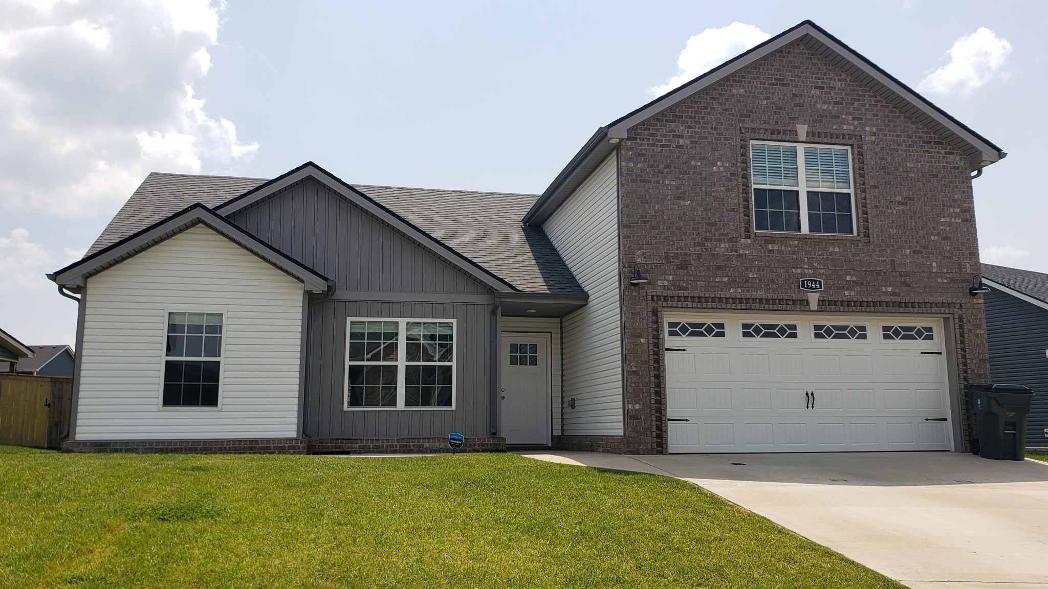 Clarksville Real Estate - Residential Lease for sale