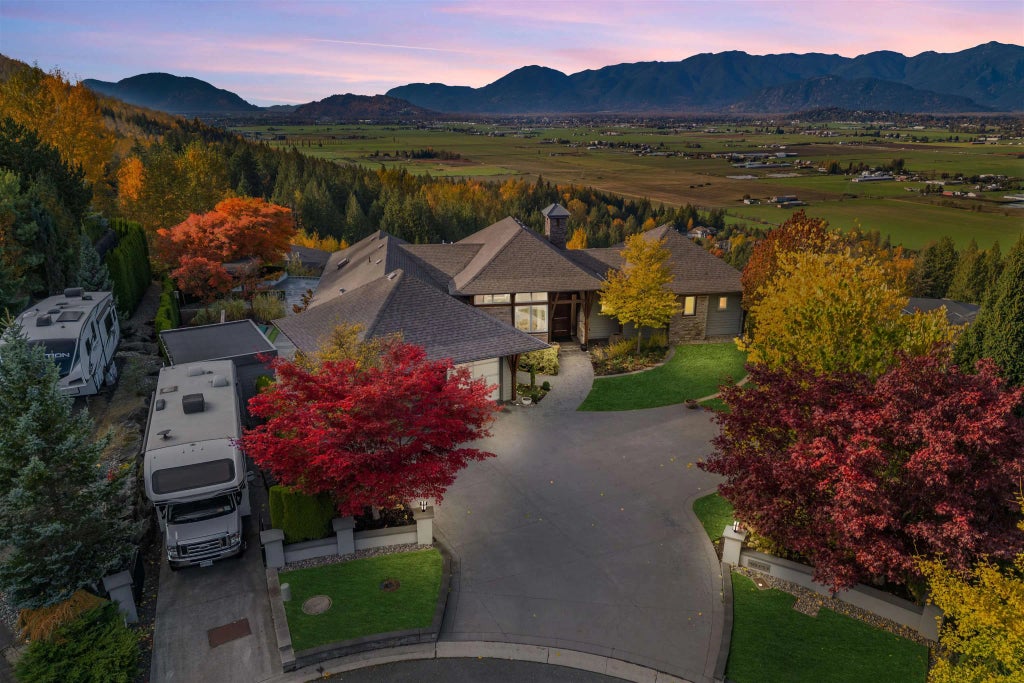 50153 Mt Archibald Place, Chilliwack