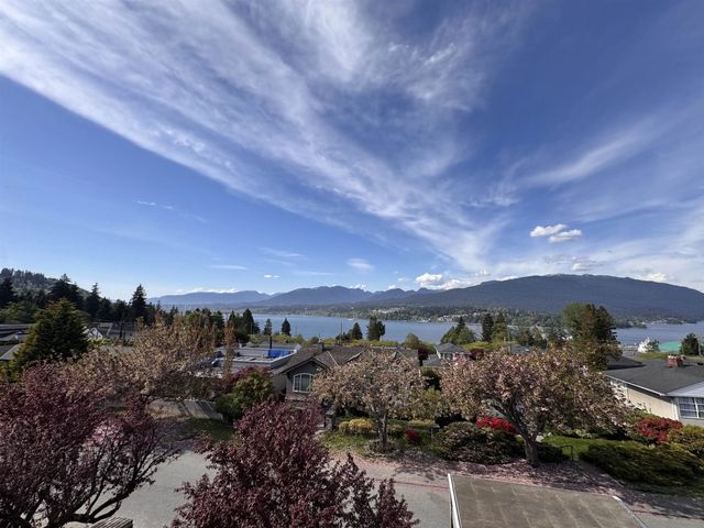 7046 Sierra Drive 3, Burnaby