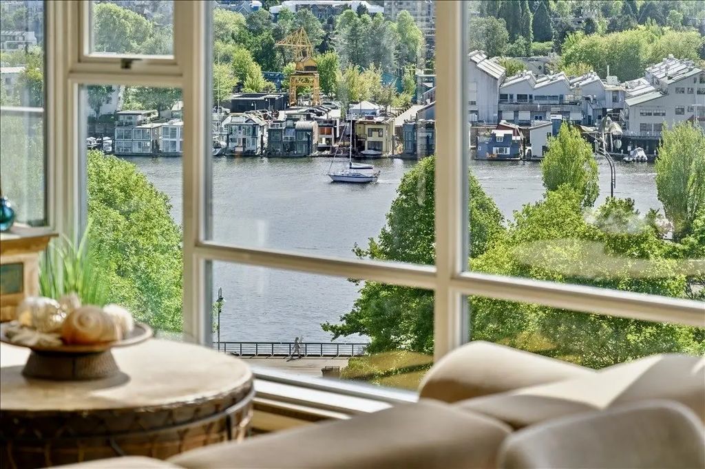 455 Beach Crescent 803, Vancouver