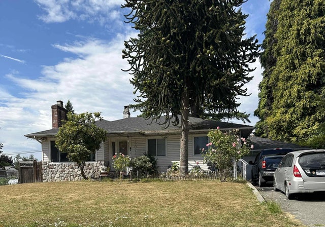 22023 Lougheed Highway, Maple Ridge