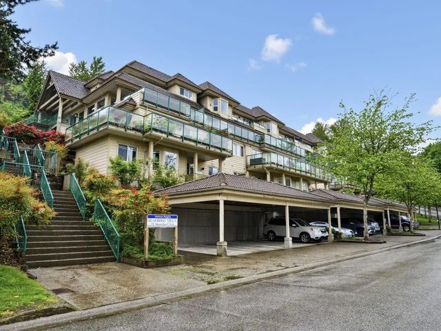 121 Shoreline Circle 312, Port Moody