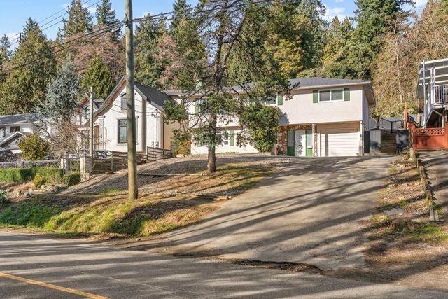 5039 Marine Drive, Burnaby