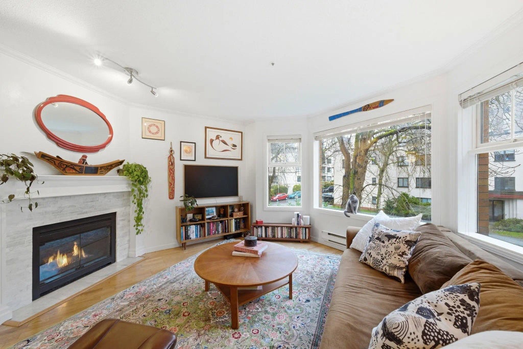 1405 Pendrell Street, Vancouver