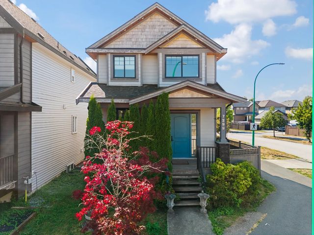 7299 194a Street, Surrey