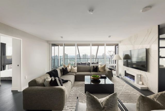 1111 Richards Street 2504, Vancouver