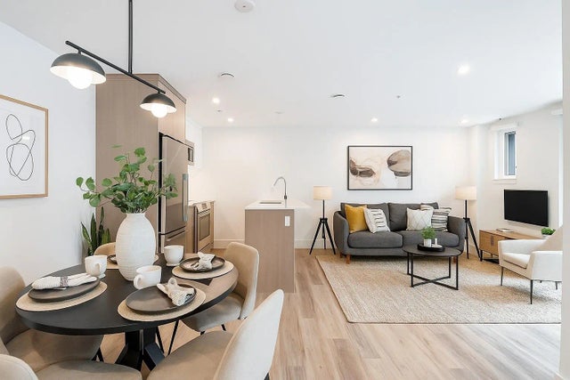 2085 E 1st Avenue 109, Vancouver