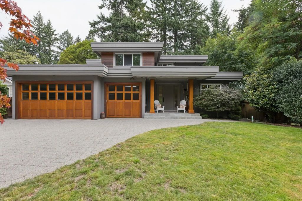 4176 Virginia Crescent, North Vancouver