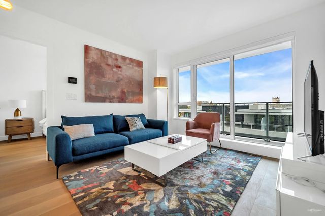 5788 Gilbert Road 811, Richmond