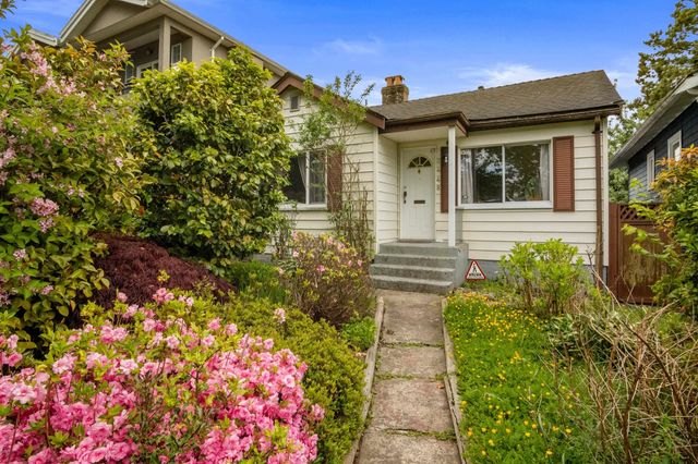 2448 E 29th Avenue, Vancouver