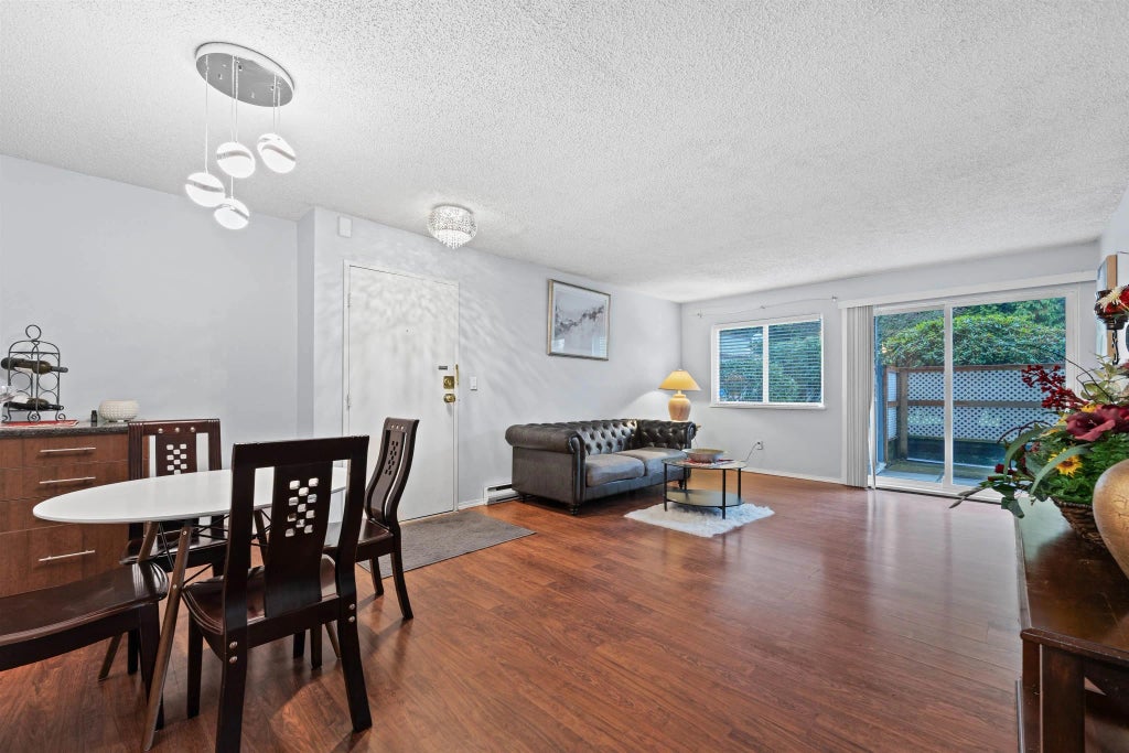 555 North Road 119, Coquitlam