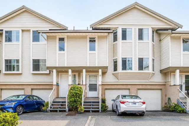 1318 Brunette Avenue 18, Coquitlam