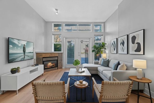 2102 W 38th Avenue 102, Vancouver