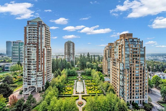 6833 Station Hill Drive 1701, Burnaby