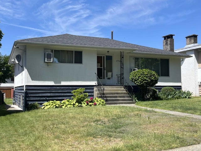 2750 Rosemont Drive, Vancouver