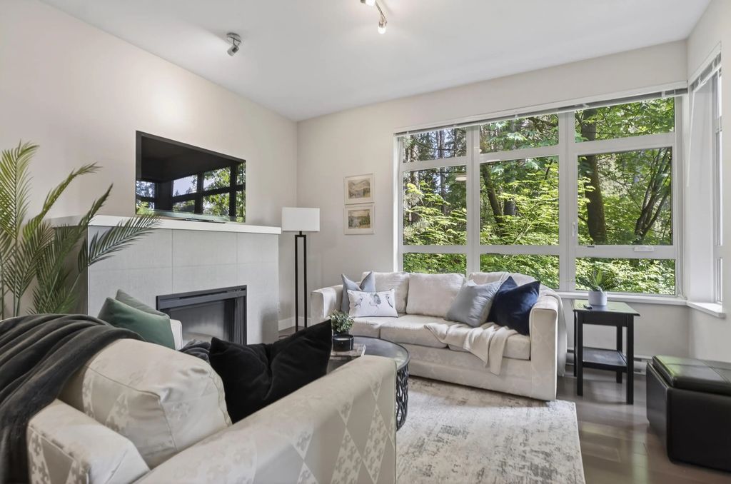 3294 Mt Seymour Parkway 202, North Vancouver
