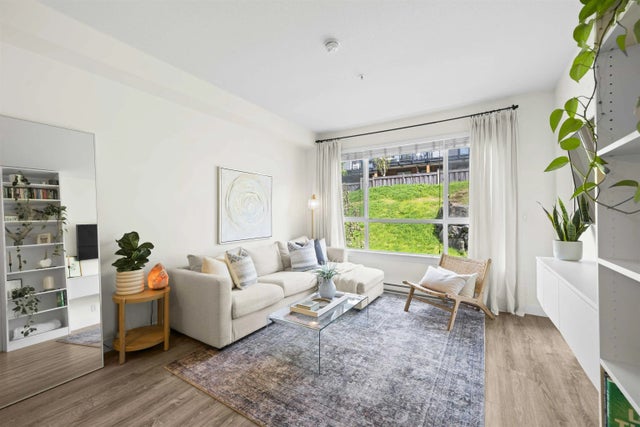 16398 64 Avenue 210, Surrey