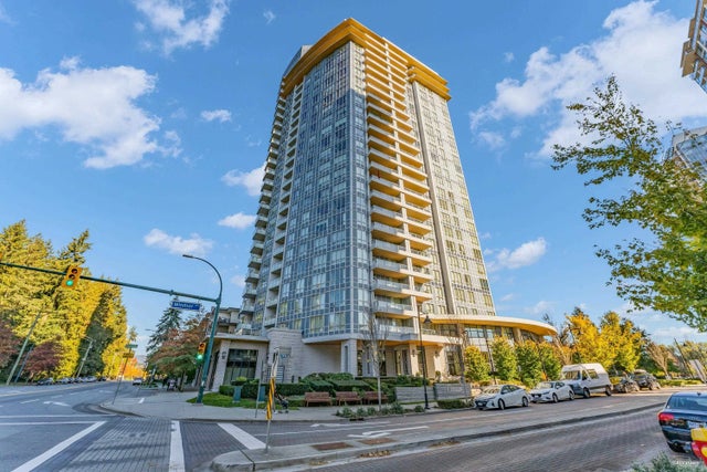 3093 Windsor Gate 709, Coquitlam