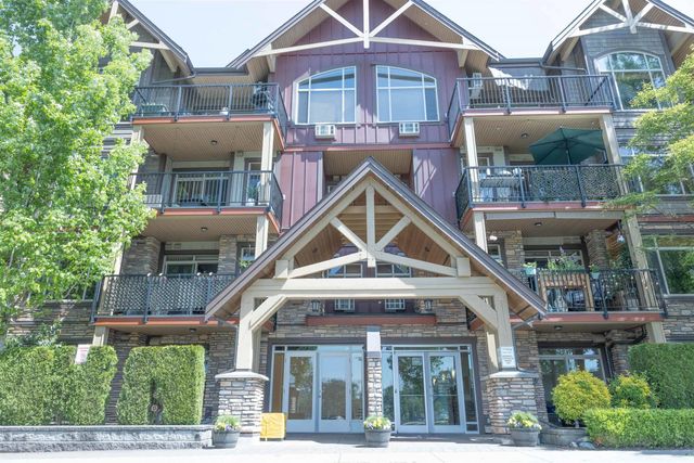 8328 207a Street 107, Langley