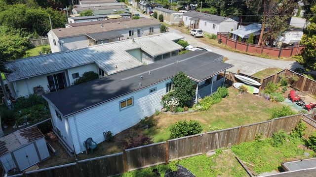 4514 Sunshine Coast Highway 1, Sechelt