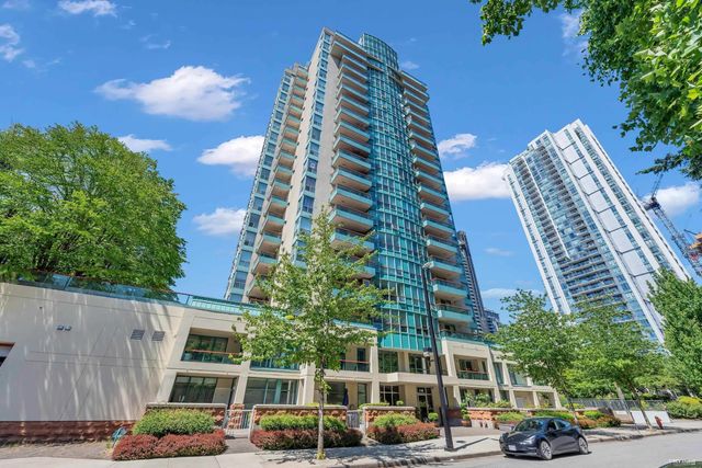 1148 Heffley Crescent 1505, Coquitlam