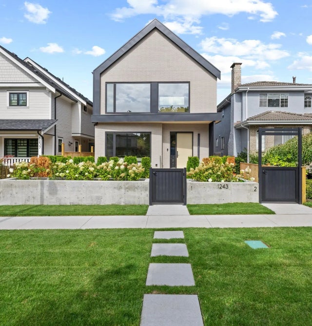 1243 E 27th Avenue 1, Vancouver