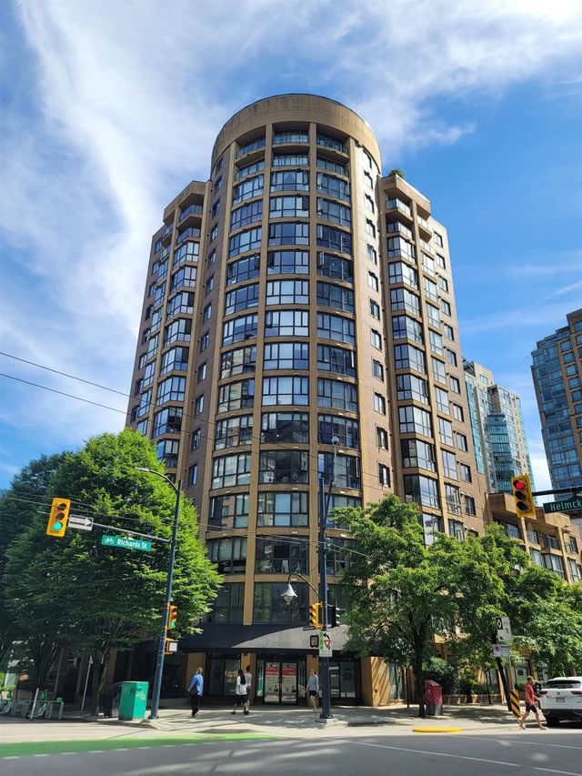 488 Helmcken Street 214, Vancouver