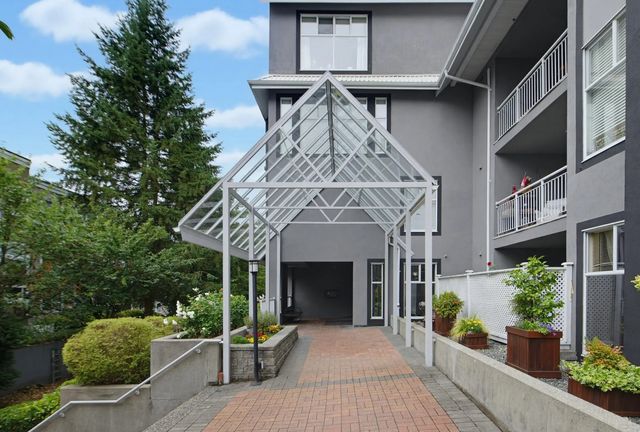 11609 227 Street 308, Maple Ridge