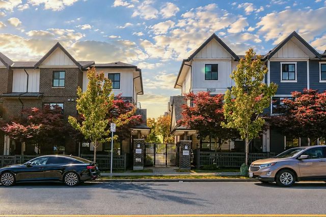 7039 Macpherson Avenue 16, Burnaby