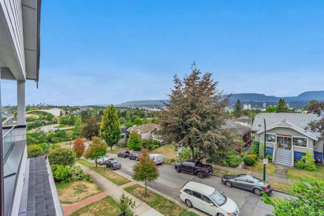 3436 Triumph Street 1, Vancouver