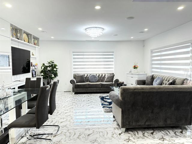 1148 176 Street, Surrey