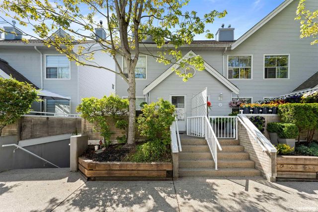 13713 72a Avenue 28, Surrey