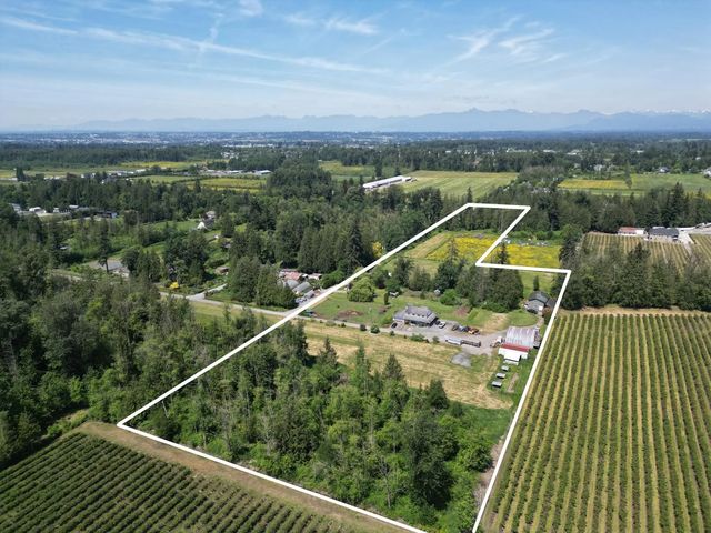 22828 38 Avenue, Langley