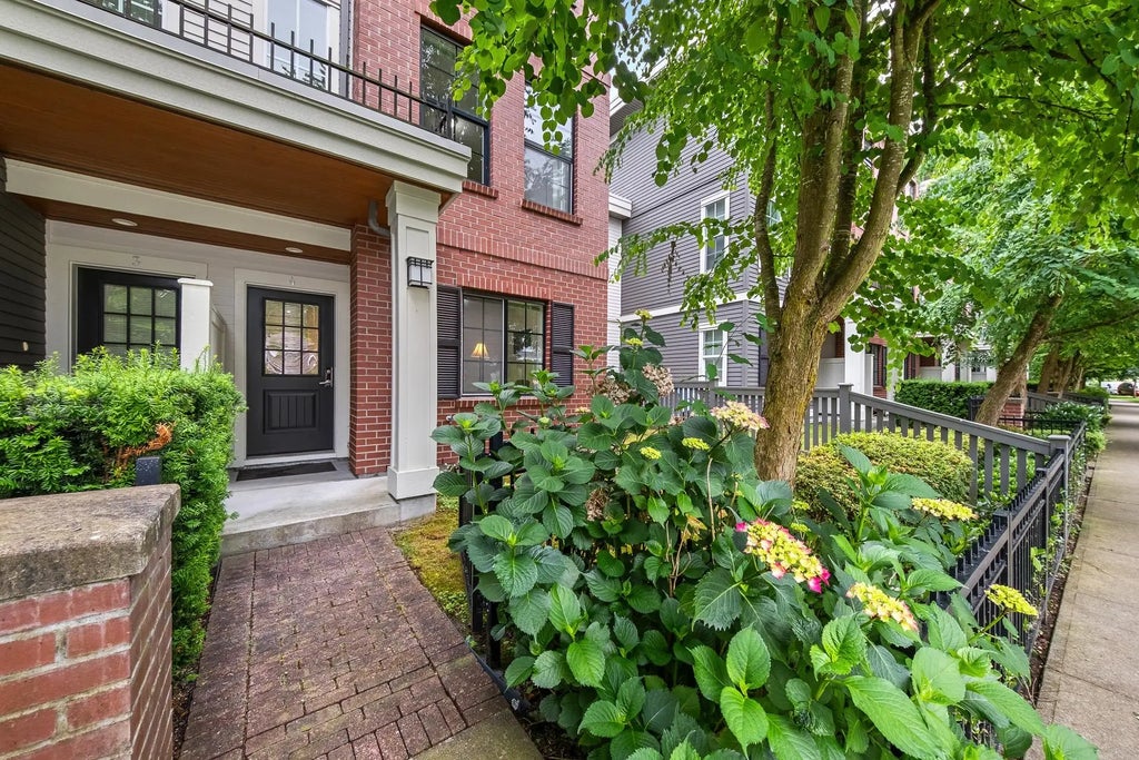 3399 151 Street 4, Surrey