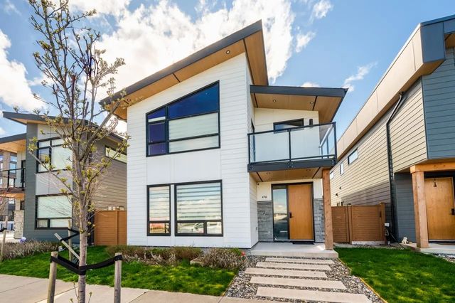 4762 Spruce Way, Tsawwassen