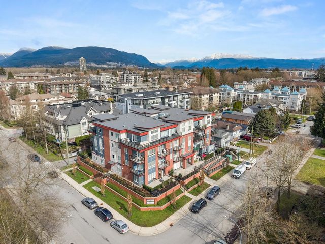 2389 Hawthorne Avenue 206, Port Coquitlam