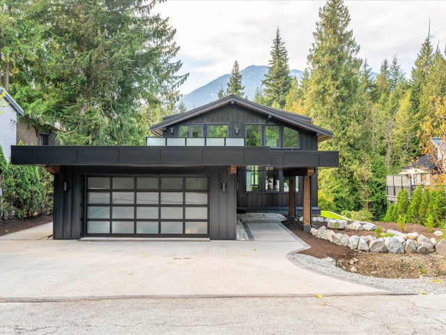 3005 Brio Entrance, Whistler
