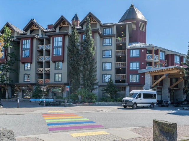 4308 Main Street 1339/41, Whistler