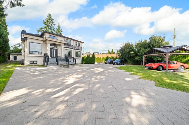 5585 148 Street, Surrey