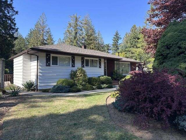 19899 Silverhope Road, Hope