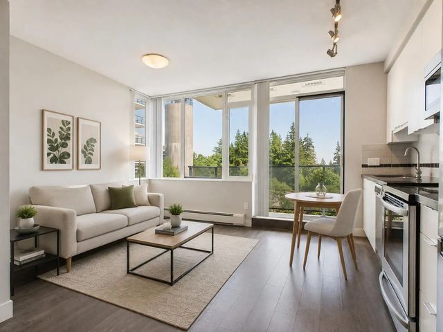 9025 Highland Court 708, Burnaby