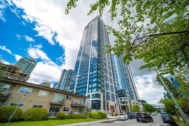 6537 Telford Avenue 1407, Burnaby