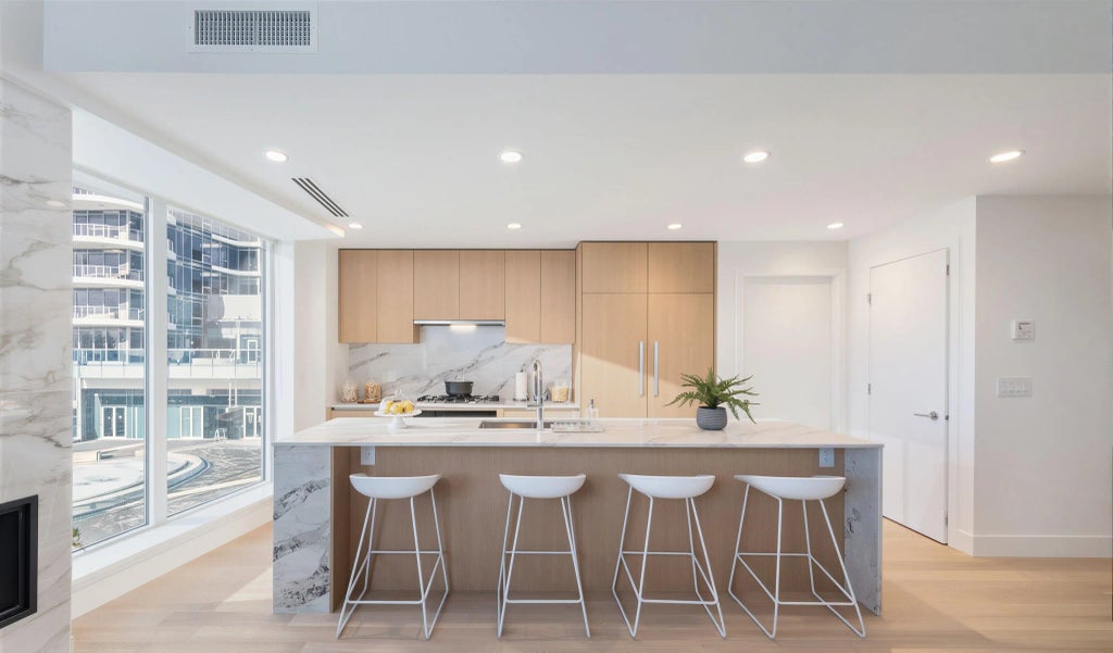 1475 Foster Street 201, Surrey