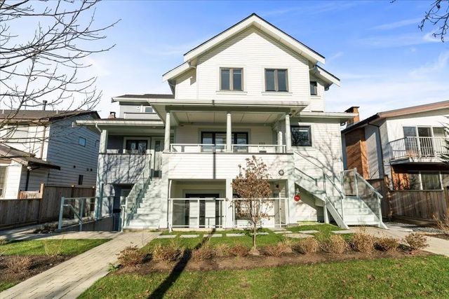 2227 W 16th Avenue, Vancouver