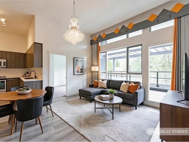 15628 104 Avenue, Surrey