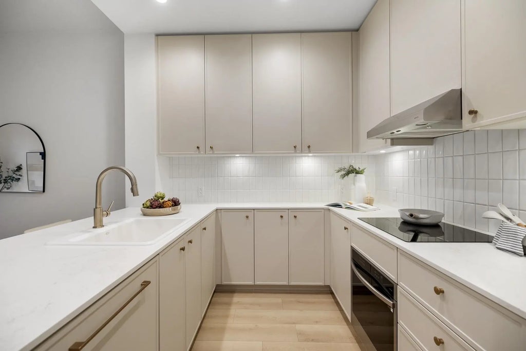 708 Edgar Avenue 109, Coquitlam