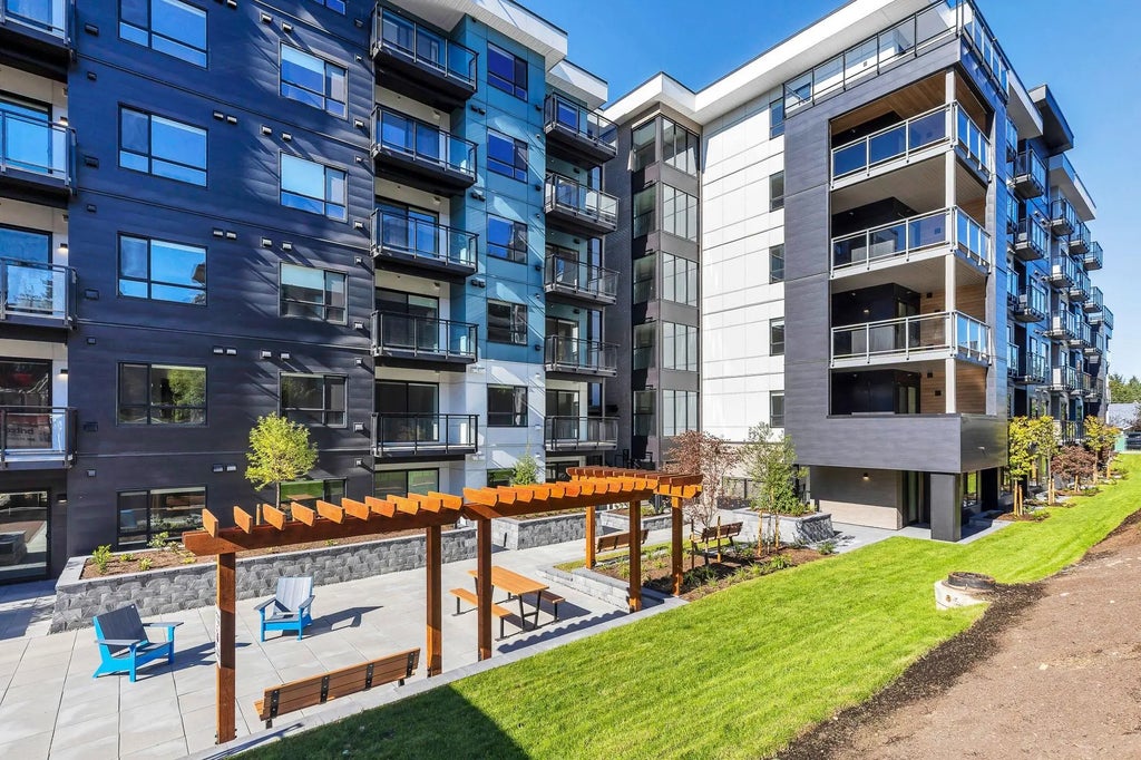 33886 Pine Street 304, Abbotsford